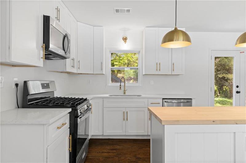 Image for property 1433 Meadowlark Drive, Decatur, GA 30032