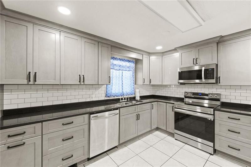 Image for property 254 Bethlehem Church Road, Carrollton, GA 30117