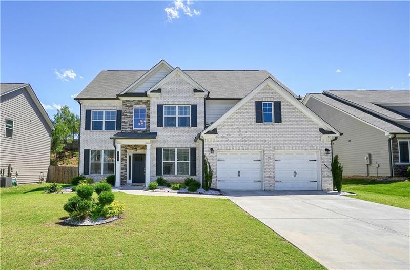 Image for property 383 Crestbrook Lane, Dallas, GA 30157