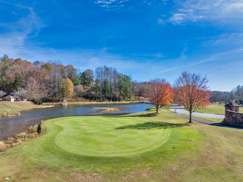 Image for property 225 LANCELOT Loop, Clayton, GA 30525