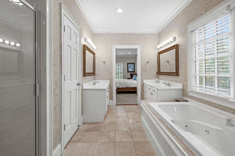 Image for property 225 LANCELOT Loop, Clayton, GA 30525