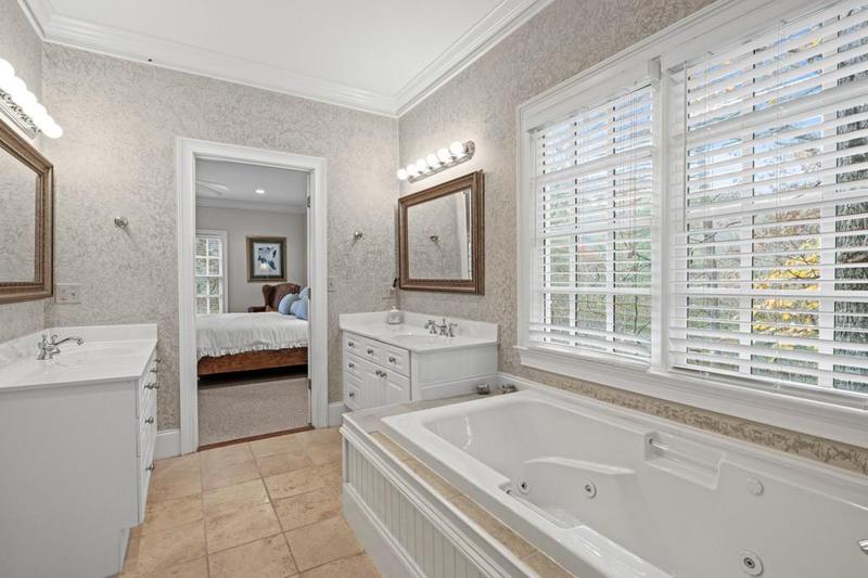 Image for property 225 LANCELOT Loop, Clayton, GA 30525