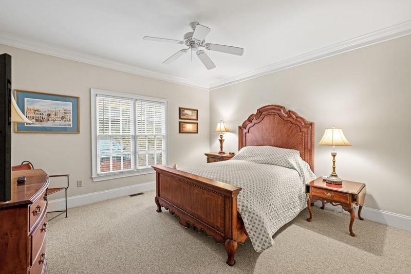 Image for property 225 LANCELOT Loop, Clayton, GA 30525