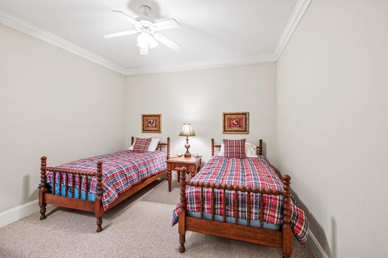 Image for property 225 LANCELOT Loop, Clayton, GA 30525