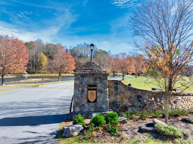 Image for property 225 LANCELOT Loop, Clayton, GA 30525