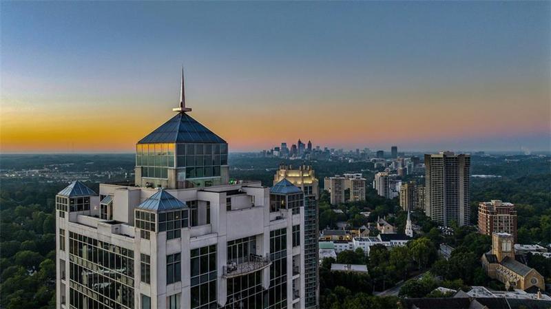 Image for property 2828 Peachtree Road PH3300, Atlanta, GA 30305