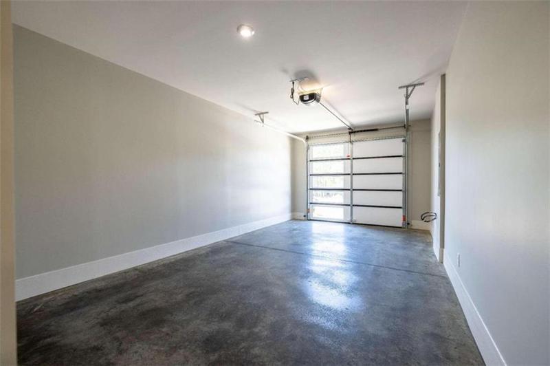 Image for property 119 Chateau Drive 119, Rome, GA 30161