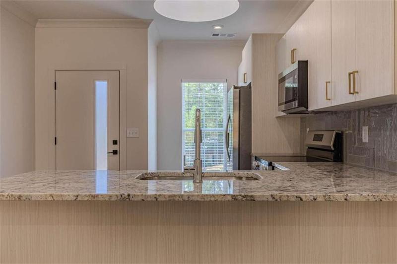 Image for property 119 Chateau Drive 119, Rome, GA 30161
