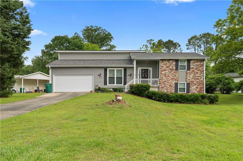 Image for property 1903 Lochlomand Lane, Smyrna, GA 30080