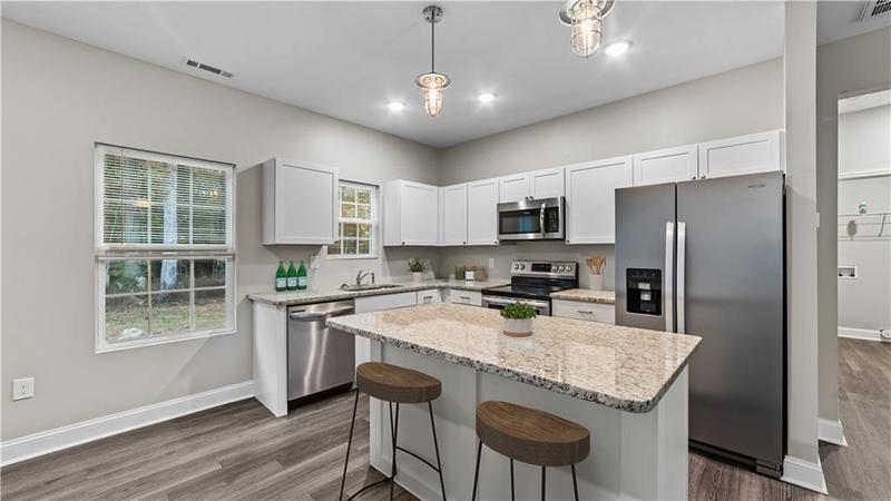 Image for property 10 Holland Drive, Rome, GA 30165