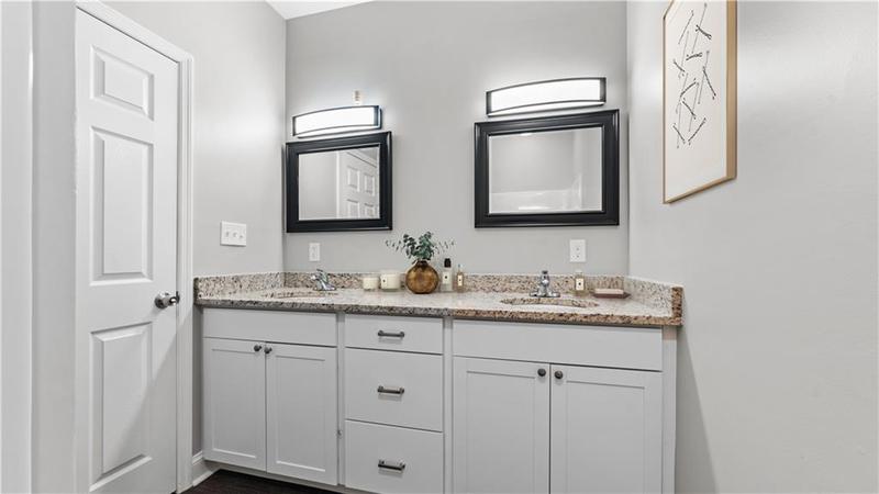 Image for property 10 Holland Drive, Rome, GA 30165