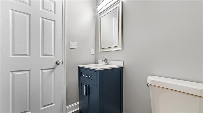 Image for property 10 Holland Drive, Rome, GA 30165