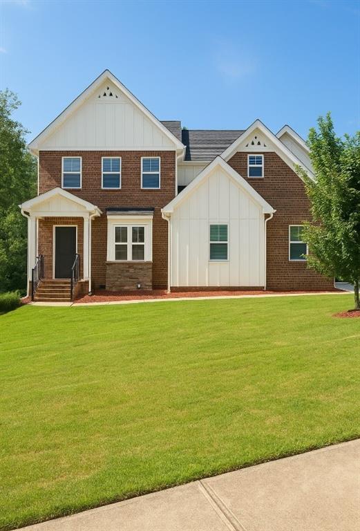 Image for property 4304 Bellwood Circle, Atlanta, GA 30349