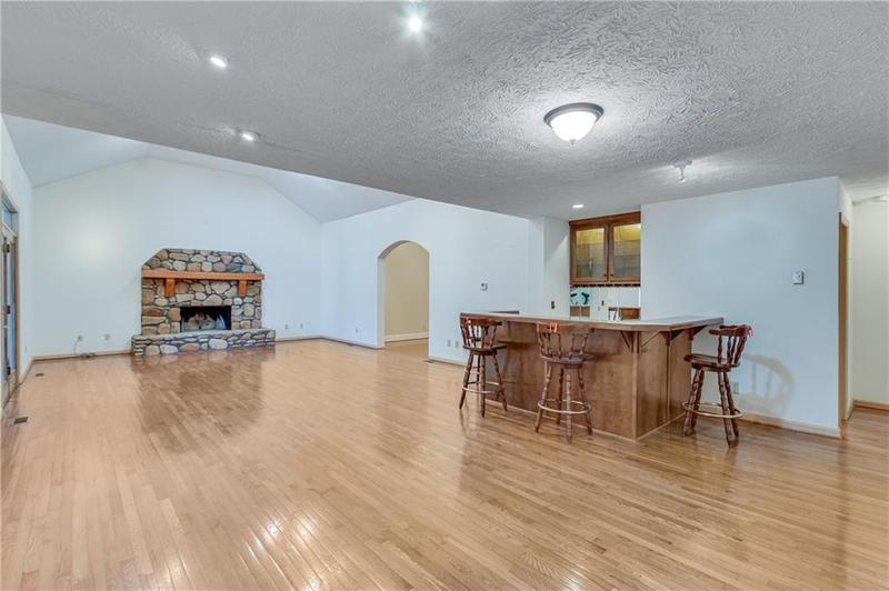 Image for property 554 Ridgeview Drive, Gainesville, GA 30501