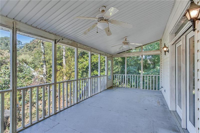 Image for property 554 Ridgeview Drive, Gainesville, GA 30501
