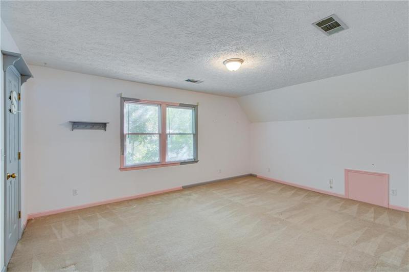Image for property 554 Ridgeview Drive, Gainesville, GA 30501