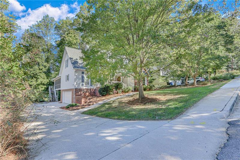 Image for property 554 Ridgeview Drive, Gainesville, GA 30501