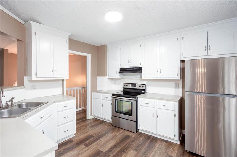 Image for property 20 Ridgeview Court, Cartersville, GA 30120
