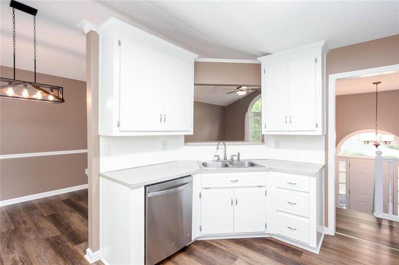 Image for property 20 Ridgeview Court, Cartersville, GA 30120