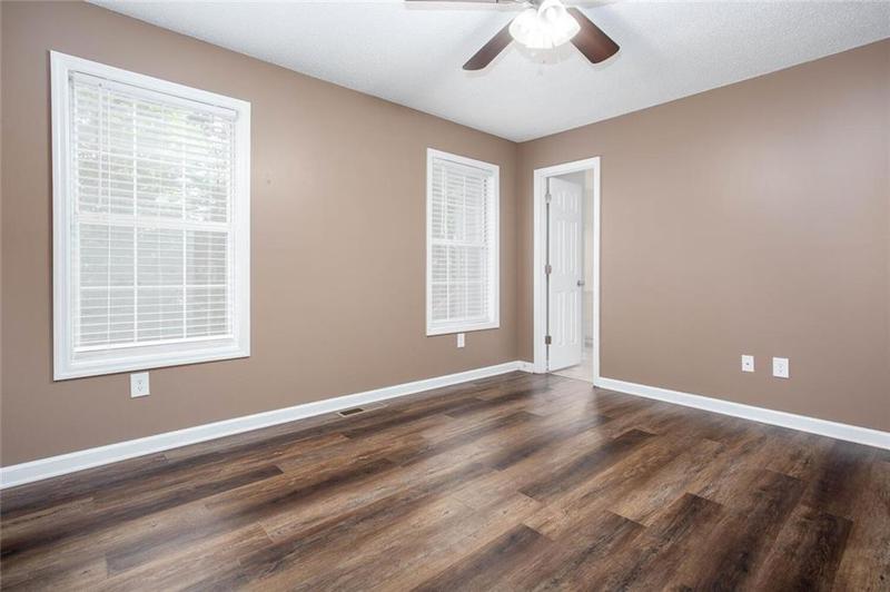 Image for property 20 Ridgeview Court, Cartersville, GA 30120