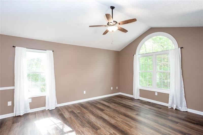 Image for property 20 Ridgeview Court, Cartersville, GA 30120