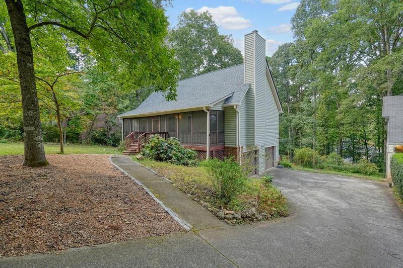 Image for property 1162 Rolling Green Drive, Acworth, GA 30102