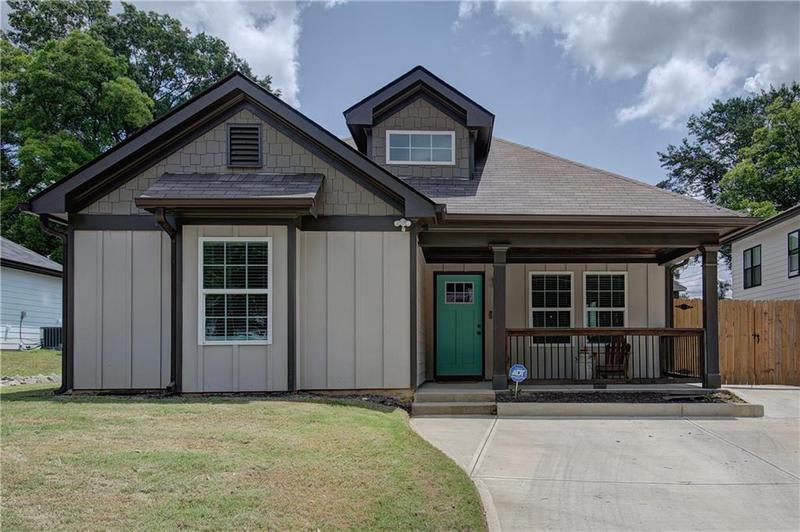 Image for property 403 Gilmer Street, Cartersville, GA 30120