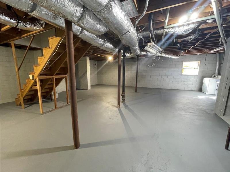 Image for property 5350 Woodland Circle, Gainesville, GA 30504