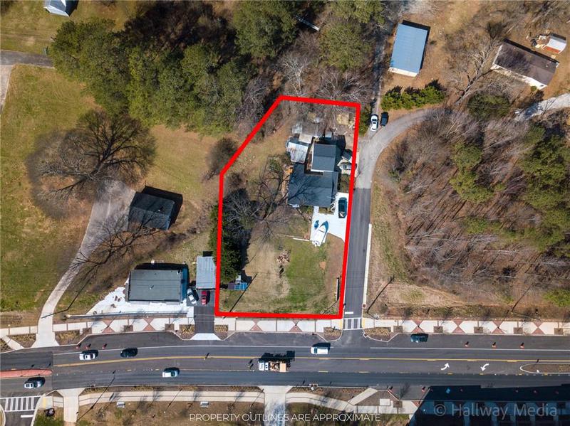 Image for property 541 Mary Lou Street, Suwanee, GA 30024