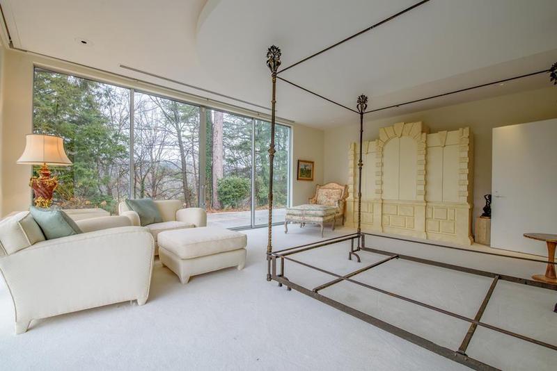 Image for property 1218 WILDWOOD LN, Dalton, GA 30720