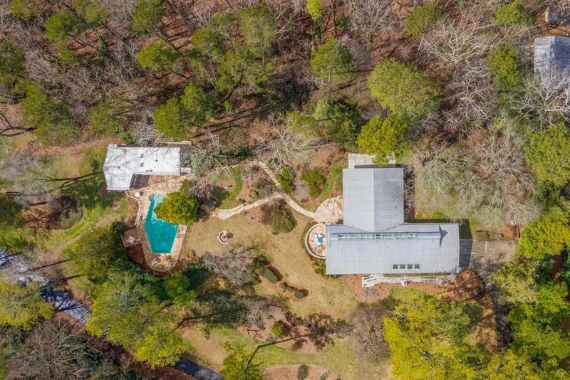 Image for property 1218 WILDWOOD LN, Dalton, GA 30720
