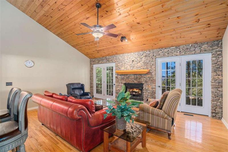 Image for property 75 Walnut Ridge, Ellijay, GA 30536