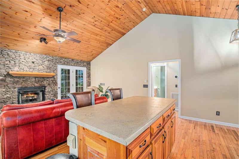 Image for property 75 Walnut Ridge, Ellijay, GA 30536