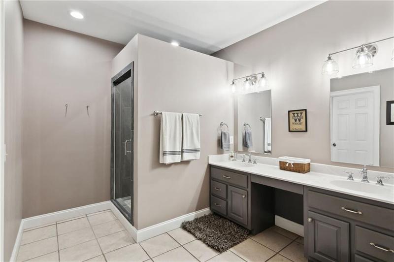 Image for property 40 Oak Ridge Lane, Jasper, GA 30143