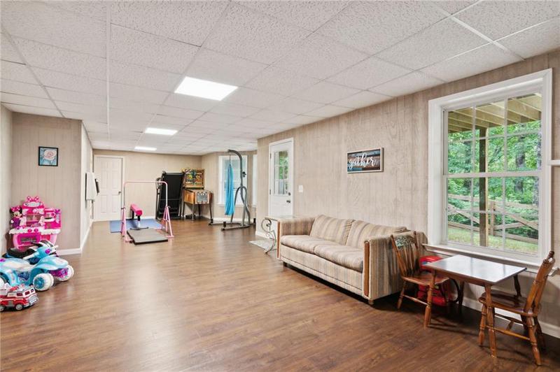 Image for property 40 Oak Ridge Lane, Jasper, GA 30143