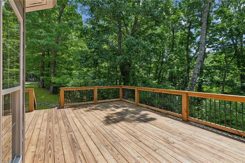 Image for property 40 Oak Ridge Lane, Jasper, GA 30143