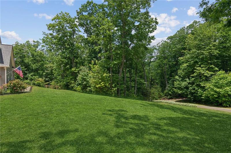Image for property 40 Oak Ridge Lane, Jasper, GA 30143