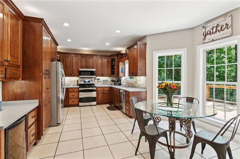 Image for property 40 Oak Ridge Lane, Jasper, GA 30143