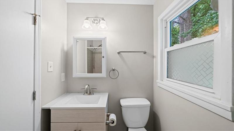 Image for property 3571 Fairlane Drive, Atlanta, GA 30331