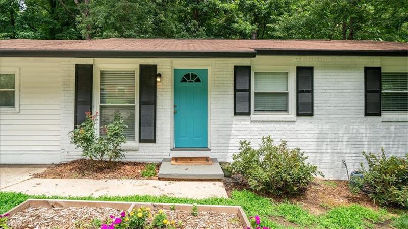 Image for property 3571 Fairlane Drive, Atlanta, GA 30331