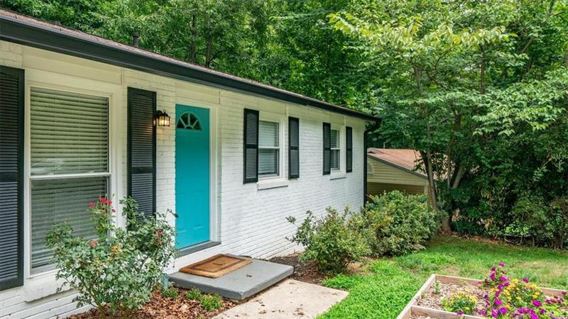 Image for property 3571 Fairlane Drive, Atlanta, GA 30331