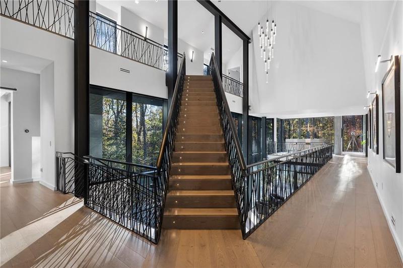 Image for property 2716 Ridgewood Road, Atlanta, GA 30327