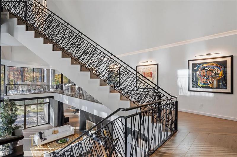 Image for property 2716 Ridgewood Road, Atlanta, GA 30327