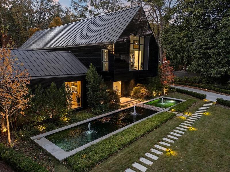 Image for property 2716 Ridgewood Road, Atlanta, GA 30327