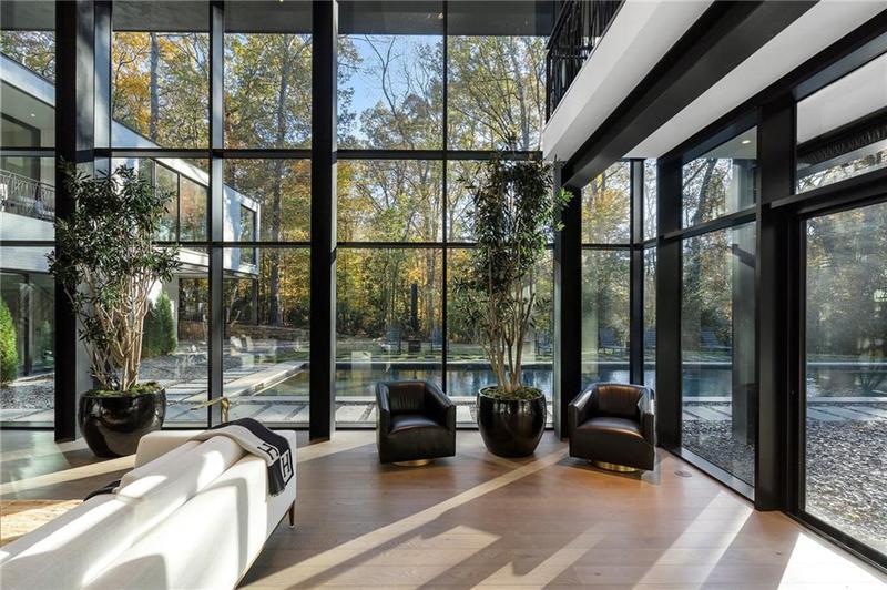 Image for property 2716 Ridgewood Road, Atlanta, GA 30327