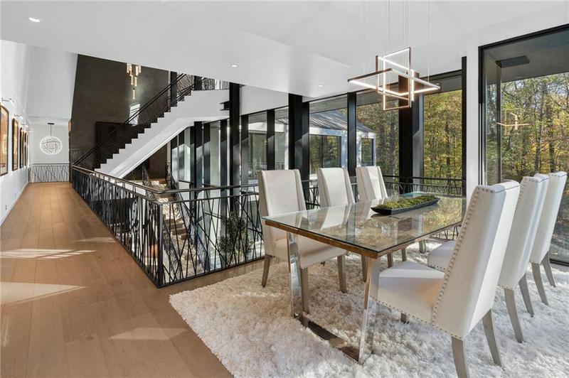 Image for property 2716 Ridgewood Road, Atlanta, GA 30327