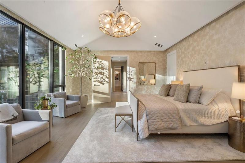 Image for property 2716 Ridgewood Road, Atlanta, GA 30327