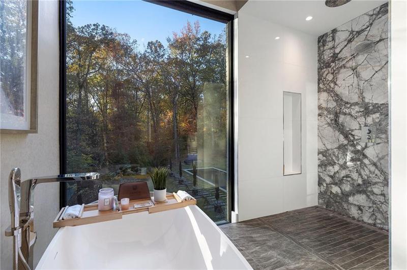Image for property 2716 Ridgewood Road, Atlanta, GA 30327
