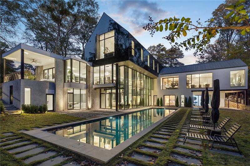 Image for property 2716 Ridgewood Road, Atlanta, GA 30327
