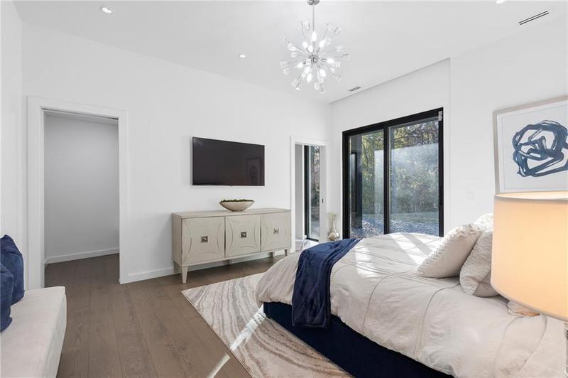Image for property 2716 Ridgewood Road, Atlanta, GA 30327